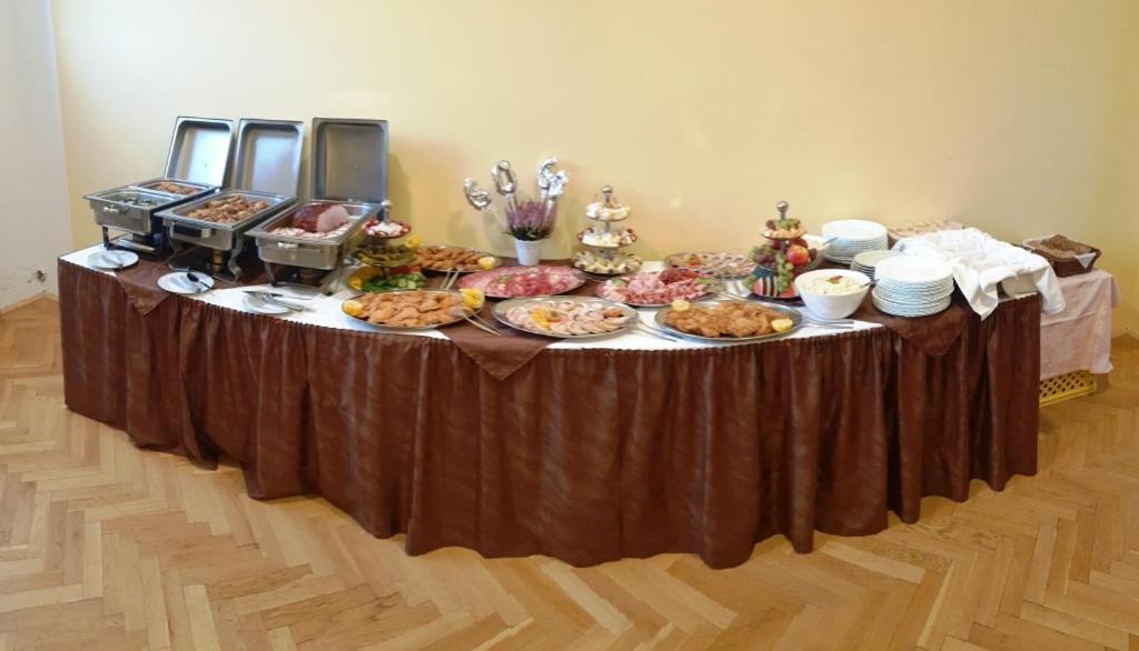 Hotel Morava Jevíčko Bagian luar foto