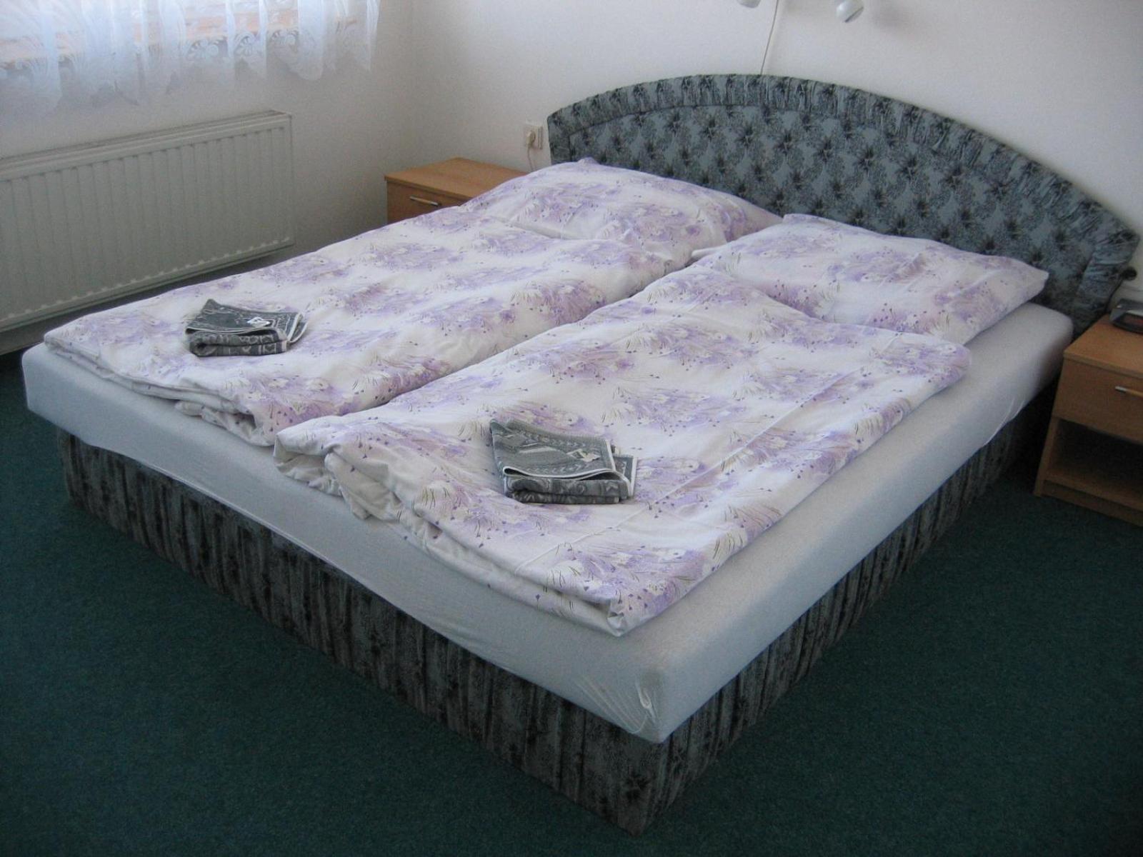 Hotel Morava Jevíčko Bagian luar foto